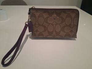 Coach Double Zip Wristlet Wallet Signature Canvas Brown Maroon Gold Logo Purse